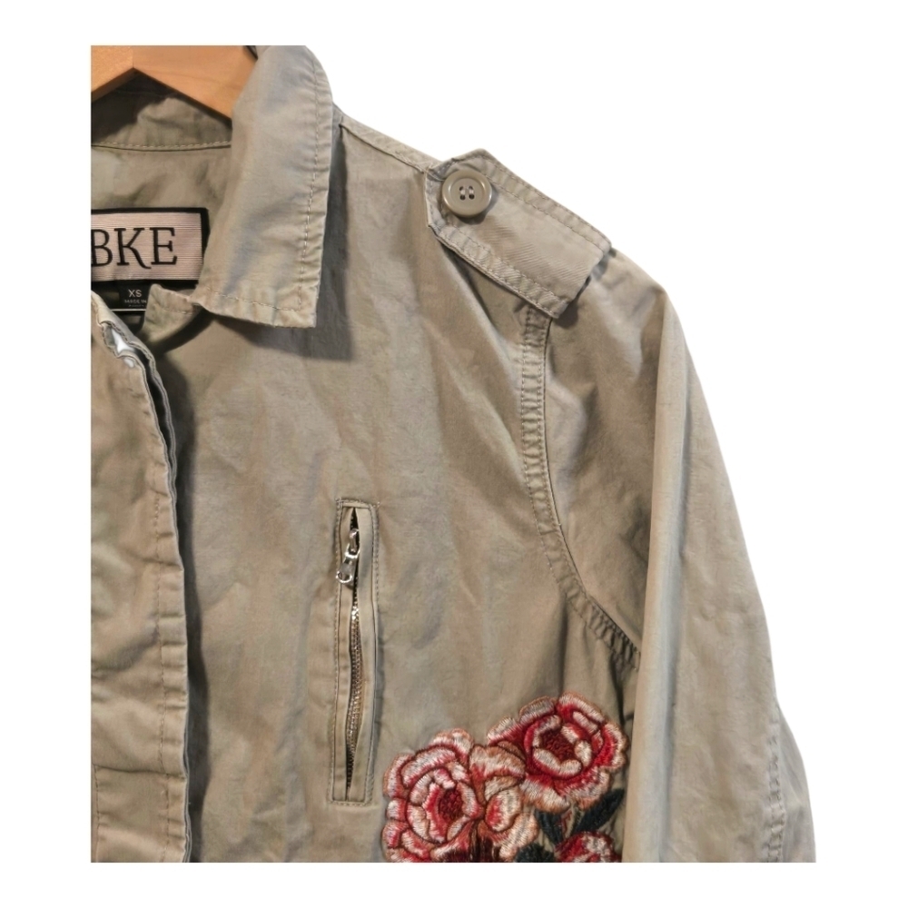 BKE Embroidered Floral Cargo Utility Button Up Jacket Size XS - Picture 5 of 13